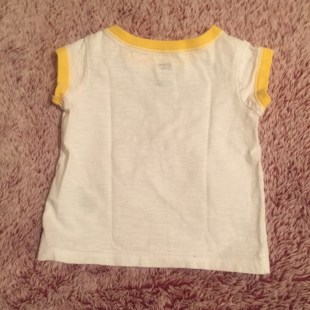 6 for $20! Levi’s Rainbow Tee - Picture 3 of 3